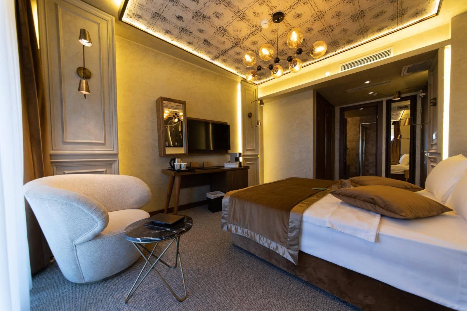 Tonight Hotel Port Istanbul Exterior photo